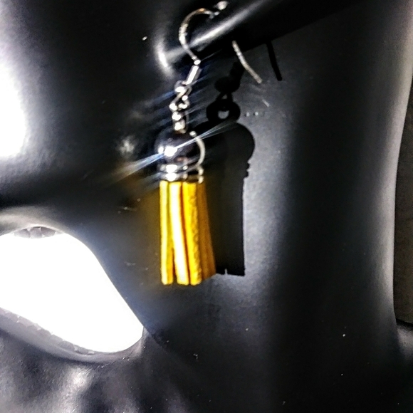 JovitaSpring Sunbeam tassels - Picture 2 of 6